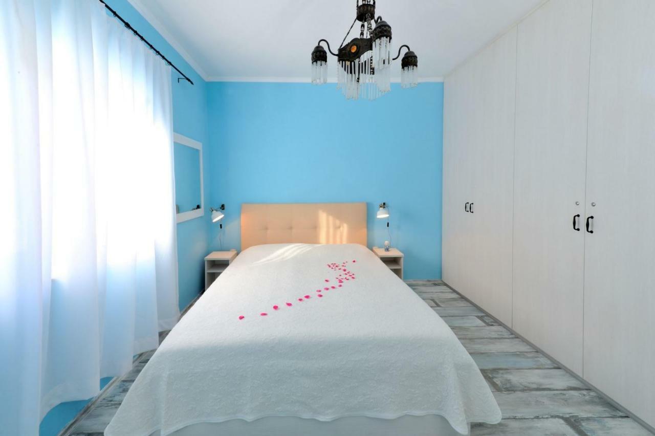 Villa My Sunshine Star Murter Buitenkant foto
